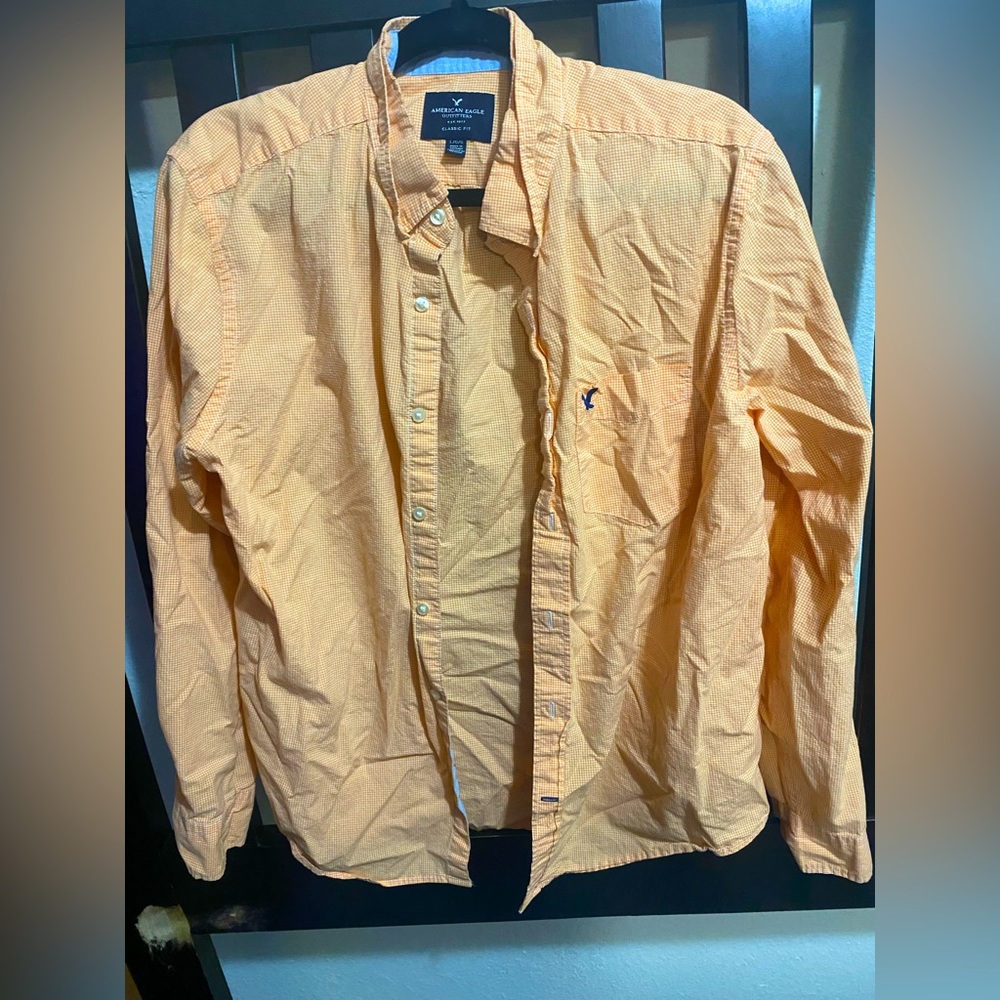 American eagle button down